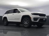 Thumbnail of 2024 Bright White Clearcoat Jeep Grand Cherokee