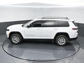 Thumbnail of 2025 Bright White Clearcoat Jeep Grand Cherokee L
