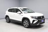 Photo of 2023 Pure White Volkswagen Taos