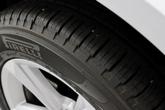 Thumbnail of 2024 Glacier White Metallic Audi Q7