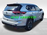 Thumbnail of 2024 Brilliant Silver Metallic Nissan Rogue