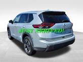 Thumbnail of 2024 Brilliant Silver Metallic Nissan Rogue