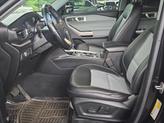 Thumbnail of 2022 Black Metallic Ford Explorer