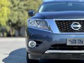 Thumbnail of 2015 Arctic Blue Metallic Nissan Pathfinder