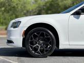 Thumbnail of 2019 Bright White Clearcoat Chrysler 300