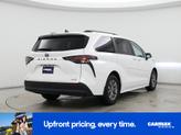 Thumbnail of 2024 White Toyota Sienna