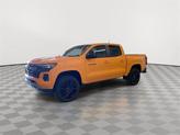 Thumbnail of 2025 Sunrise Orange Chevrolet Colorado