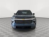 Thumbnail of 2025 Lakeshore Blue Metallic Chevrolet Traverse