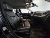Thumbnail of 2018 Granite Crystal Clearcoat Metallic Chrysler 300