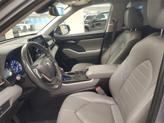 Thumbnail of 2022 Moon Dust Toyota Highlander