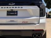 Thumbnail of 2025 Iridescent Pearl Tricoat Chevrolet Suburban