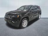 Thumbnail of 2022 Diamond Black Crystal Pearlcoat Jeep Grand Cherokee