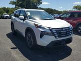 Thumbnail of 2025 Everest White P Nissan Rogue