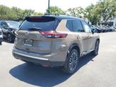 Thumbnail of 2025 2t Dk Beige Blk Nissan Rogue