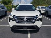 Thumbnail of 2025 Everest White P Nissan Rogue