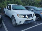Photo of 2014 Glacier White Nissan Frontier