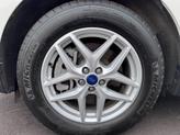 Thumbnail of 2022 Star White Metallic Tri-Coat Ford Edge
