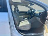 Thumbnail of 2017 White Frost Tricoat GMC Acadia