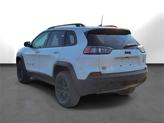Thumbnail of 2022 Bright White Clearcoat Jeep Cherokee