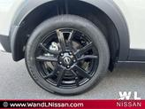 Thumbnail of 2024 Aspen White Tricoat/Super Black Nissan Kicks