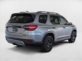 Thumbnail of 2025 Lunar Silver Metallic Honda Pilot