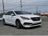 Photo of 2017 White Hyundai SONATA