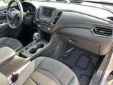 Thumbnail of 2022 Silver Ice Metallic Chevrolet Equinox