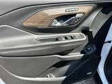 Thumbnail of 2022 White Frost Tri-Coat GMC Terrain