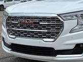 Thumbnail of 2023 Summit White GMC Terrain
