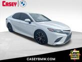 Photo of 2019 Super White Toyota Camry Hybrid
