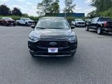 Thumbnail of 2025 Agate Black Metallic Ford Escape