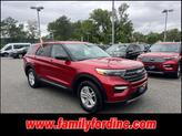 Photo of 2022 Rapid Red Metallic Tinted Clearcoat Ford Explorer