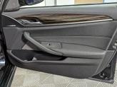 Thumbnail of 2022 Carbon Black Metallic BMW 540