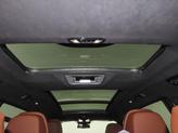 Thumbnail of 2026 Mineral White Metallic BMW X7