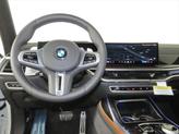 Thumbnail of 2026 Mineral White Metallic BMW X7