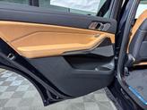 Thumbnail of 2026 Carbon Black Metallic BMW X7