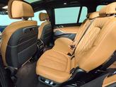 Thumbnail of 2026 Carbon Black Metallic BMW X7