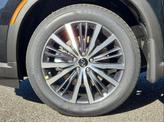 Thumbnail of 2025 Mineral Black INFINITI QX60