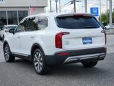 Thumbnail of 2022 Glacial White Pearl Kia Telluride