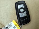 Thumbnail of 2014 White BMW 328
