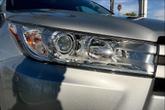 Thumbnail of 2018 Celestial Silver Metallic Toyota Highlander