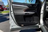Thumbnail of 2018 Celestial Silver Metallic Toyota Highlander