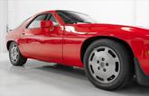 Thumbnail of 1983 Guards Red Porsche 928