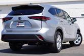 Thumbnail of 2025 Celestial Silver Metallic Toyota Highlander