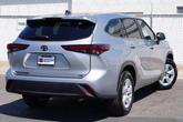 Thumbnail of 2025 Celestial Silver Metallic Toyota Highlander