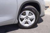 Thumbnail of 2025 Celestial Silver Metallic Toyota Highlander