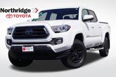 Photo of 2022 White Toyota Tacoma