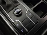 Thumbnail of 2023 Glacial White Pearl Kia Sorento