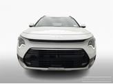 Thumbnail of 2024 Snow White Pearl Kia Niro