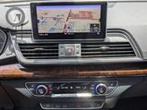 Thumbnail of 2020 Glacier White Metallic Audi Q5
